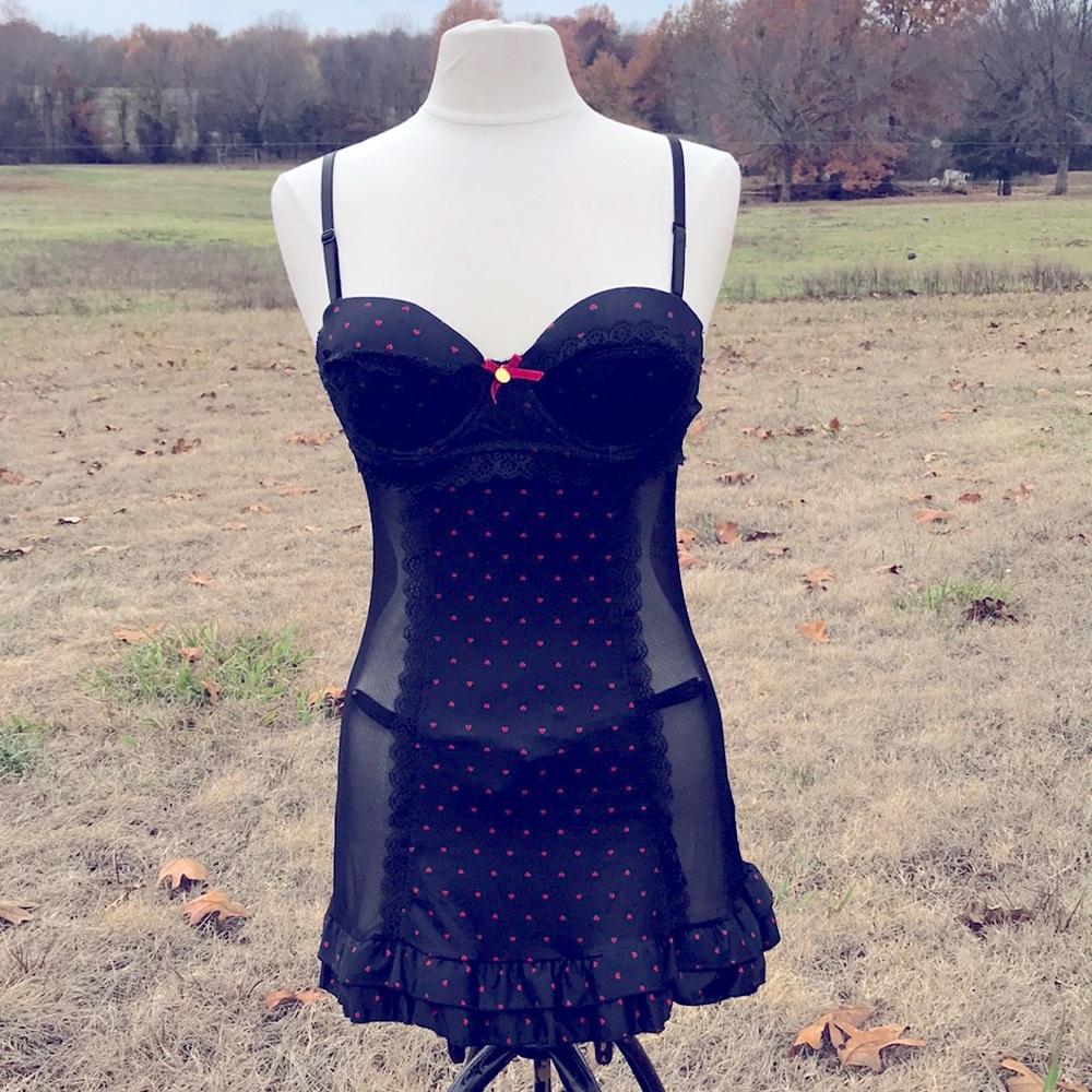 Sexy hearts Jessica Simpson 2pc lingerie set.  Hearts galore, see through Sz. L